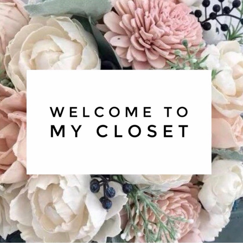 Floral Welcome Sign